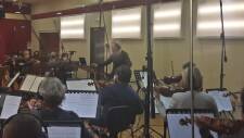 Il Direttore Emanuele Bossi dirige la Roma Film Orchestra